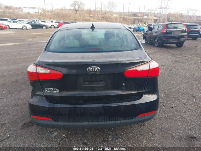 KNAFK4A61F5412144 KIA FORTE LX
