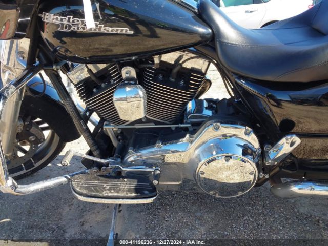 2015 HARLEY-DAVIDSON FLHX 1HD1KBM11FB630022 Photo 8