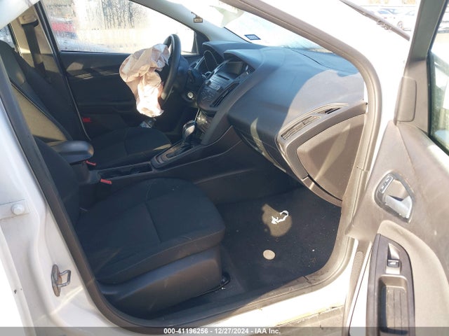 Ford FOCUS SE 2015 1FADP3F21FL269743 Image 5