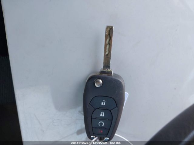 KL77LFE22RC135928 Chevrolet Trax Fwd Sp