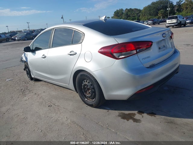 KIA FORTE LX 2018 3KPFL4A73JE197694 Image 14