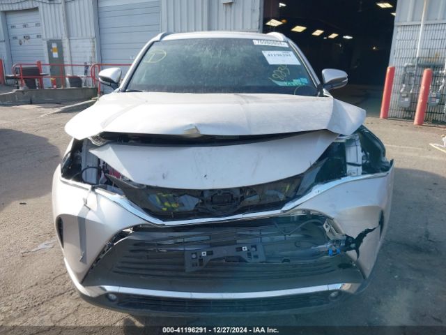 JTEAAAAH0RJ182300 Toyota Venza Xle