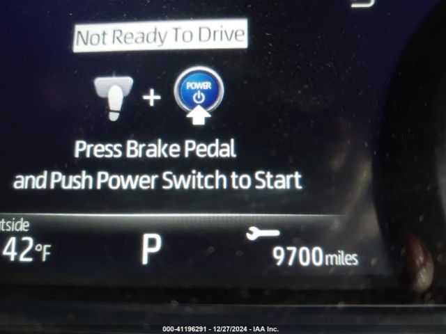 JTEAAAAH0RJ182300 Toyota Venza Xle