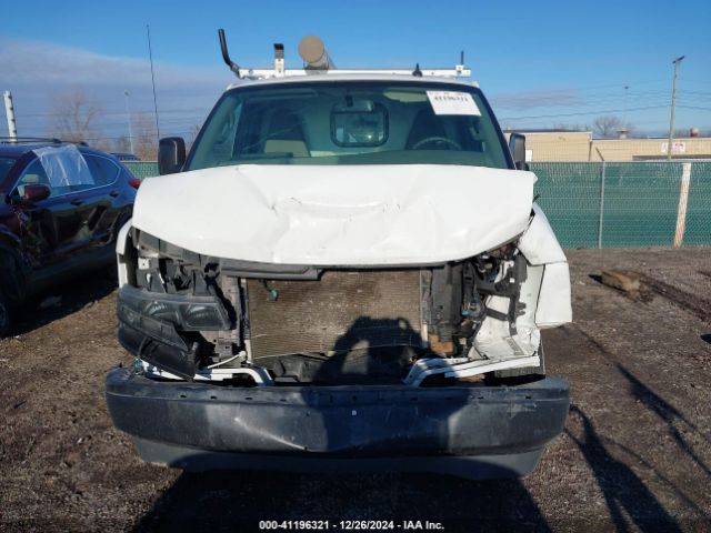 1GCWGAFP6J1174988 Chevrolet Express 2500 Work Van