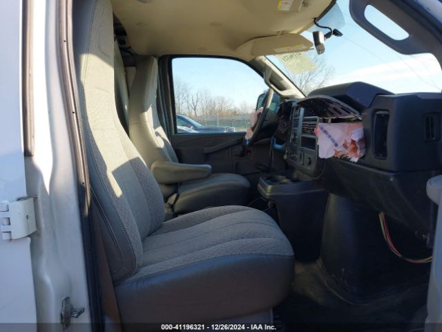 1GCWGAFP6J1174988 Chevrolet Express 2500 Work Van