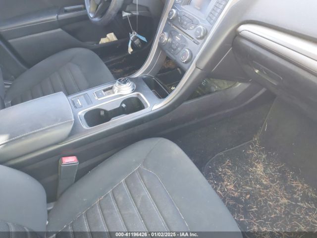 3FA6P0HD5JR228080 Ford FUSION SE