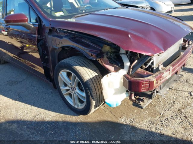 3FA6P0HD5JR228080 Ford FUSION SE