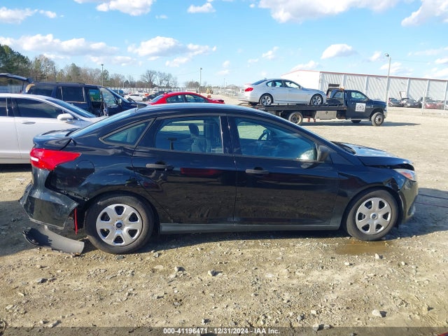 Ford FOCUS S 2016 1FADP3E21GL207116 Image 13