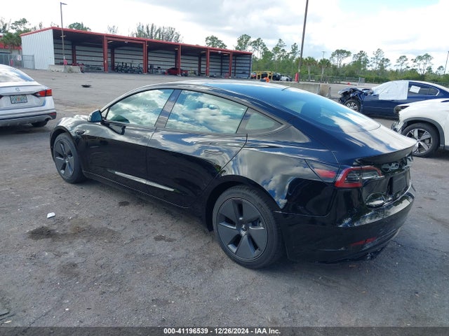 2023 TESLA MODEL 3 5YJ3E1EA6PF438197 Photo 2