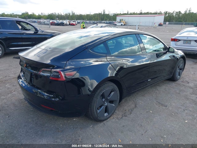 2023 TESLA MODEL 3 5YJ3E1EA6PF438197 Photo 3