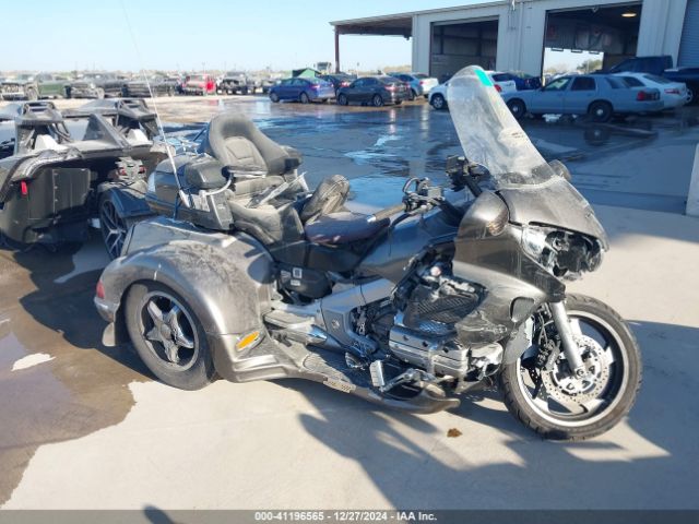 2010 HONDA GL1800 1HFSC47H6AA900440