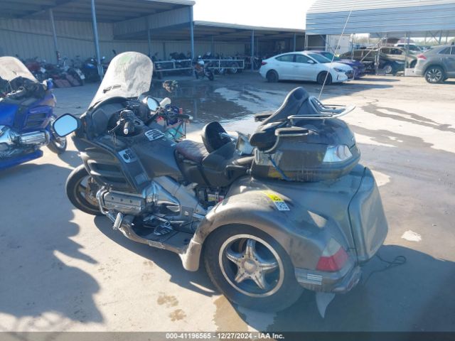 2010 HONDA GL1800 1HFSC47H6AA900440 Photo 2