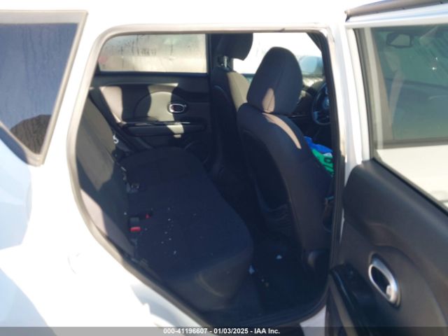 KNDJX3A54E7043914 KIA Soul !