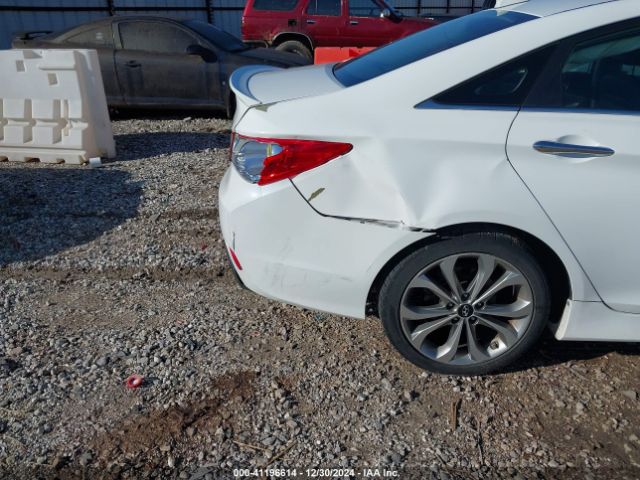 5NPEC4AC3EH877086 Hyundai SONATA SE
