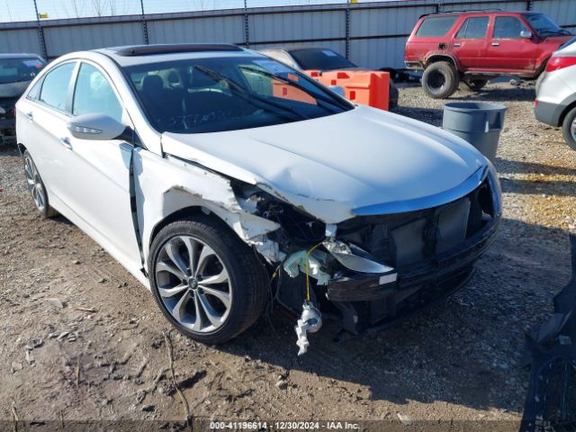 5NPEC4AC3EH877086 Hyundai SONATA SE