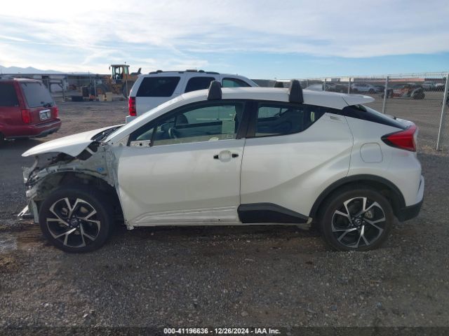 JTNKHMBX8K1038071 Toyota C-HR XLE