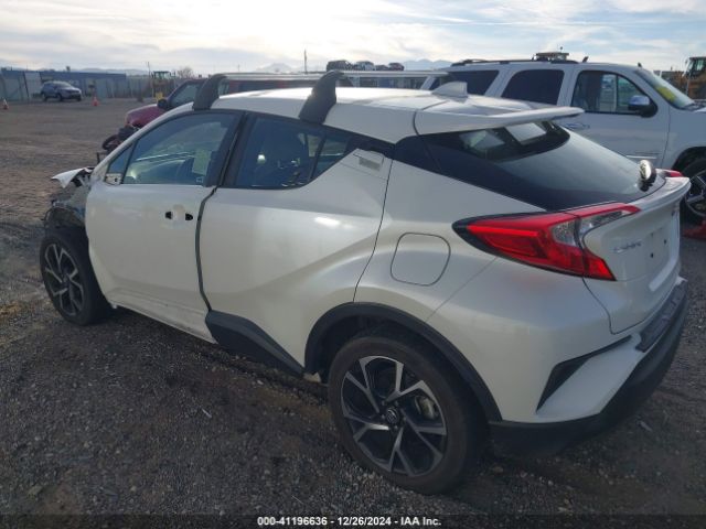 JTNKHMBX8K1038071 Toyota C-HR XLE