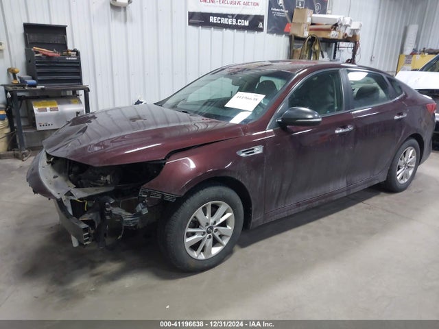 KIA Optima Lx 2018 5XXGT4L36JG232928 Image 2