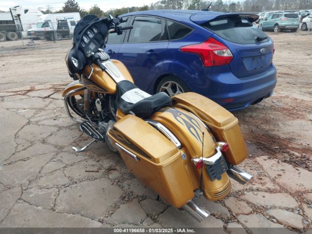 2016 HARLEY-DAVIDSON FLHX 1HD1KBM10GB632247 Photo 2