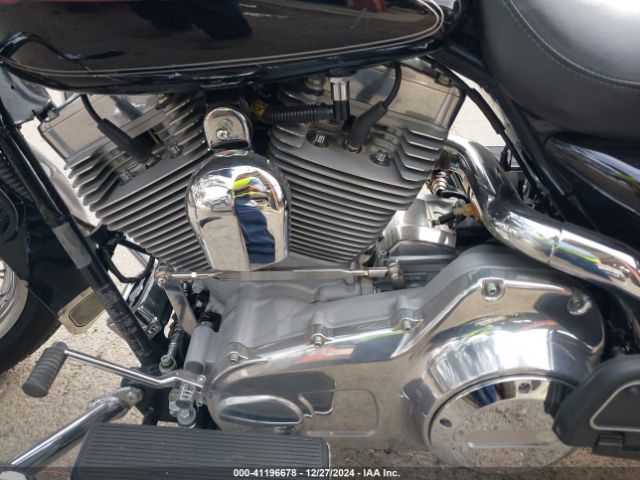 2007 HARLEY-DAVIDSON FLHT 1HD1FV43X7Y617680 Photo 8