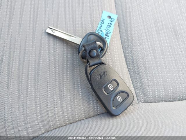 KMHCT4AE3HU364984 Hyundai Accent Value Edition