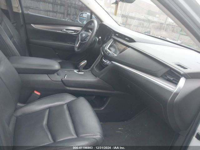 1GYKNBRS7HZ282617 Cadillac XT5 LUXURY