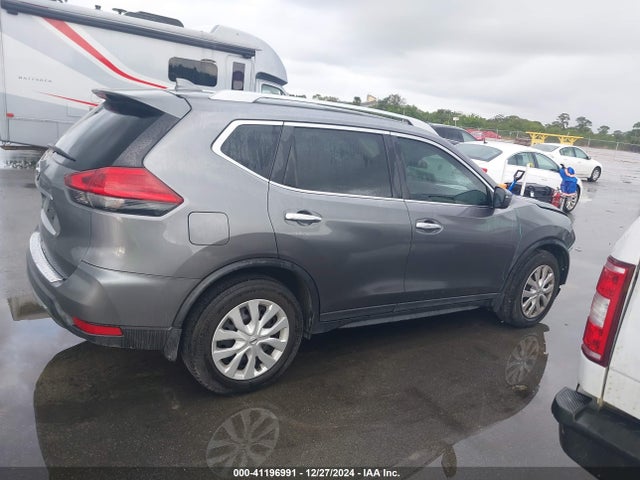 Nissan ROGUE S 2017 5N1AT2MT9HC841669 Image 13