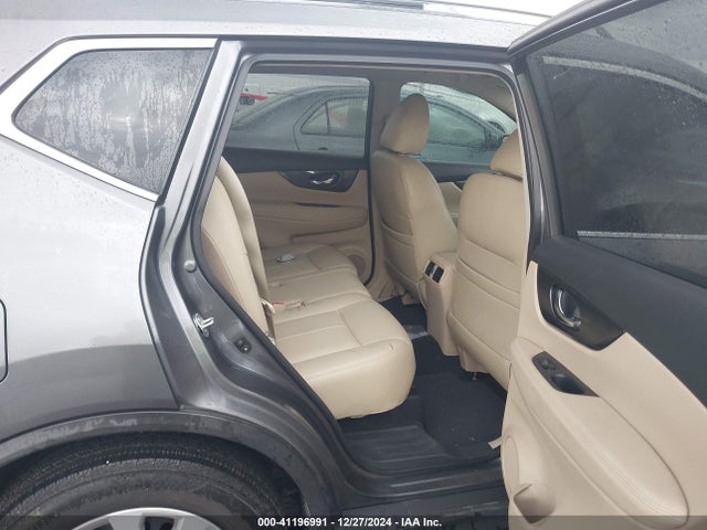 Nissan ROGUE S 2017 5N1AT2MT9HC841669 Image 8