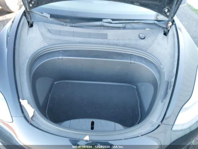 5YJ3E1EB1JF144433 Tesla Model 3 Long Range/performance