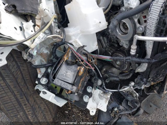 5N1BT3AA3RC677527 Nissan Rogue S Fwd