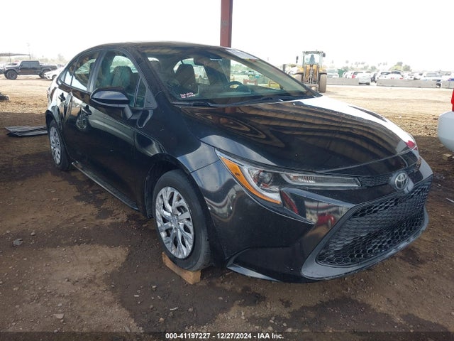 Toyota COROLLA LE 2020 5YFEPRAEXLP115893 Image 1