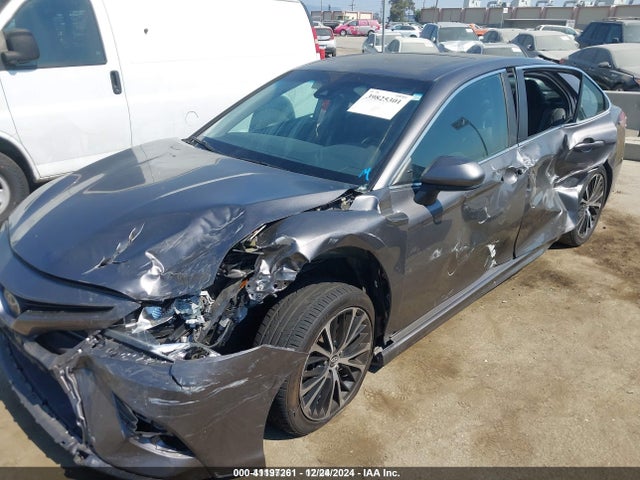 Toyota CAMRY SE 2018 4T1B11HK4JU539731 Image 6