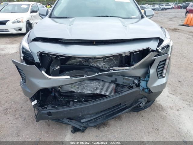 1GYAZAR42PF135830 Cadillac Xt4 Fwd Luxury
