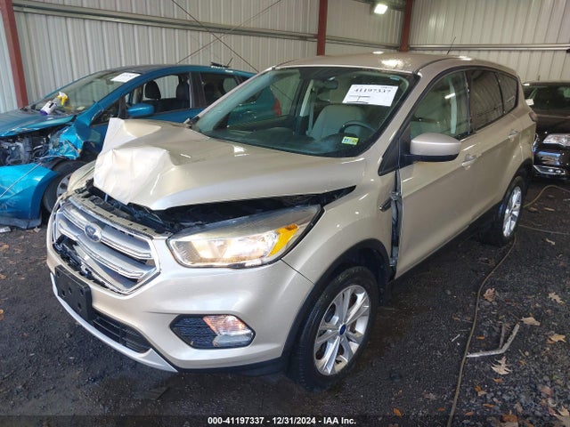 Ford ESCAPE SE 2017 1FMCU9GD0HUA76655 Image 2