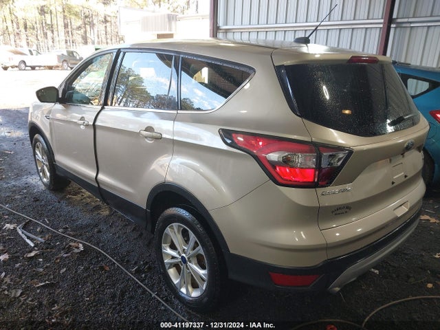 Ford ESCAPE SE 2017 1FMCU9GD0HUA76655 Image 3