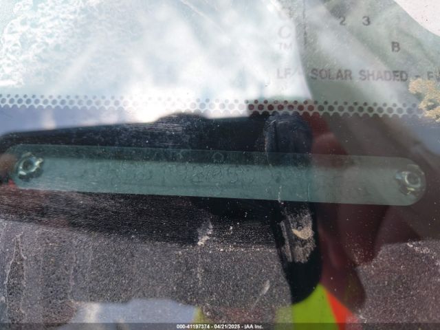 2005 LEXUS IS 300 JTHBD192250097554 Photo 8