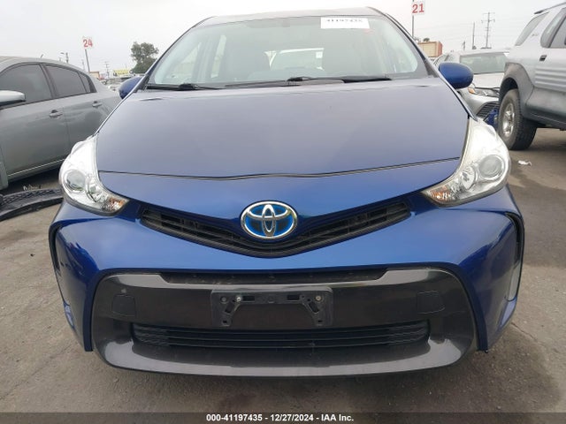 Toyota Prius V Four 2015 JTDZN3EU8FJ040397 Image 12