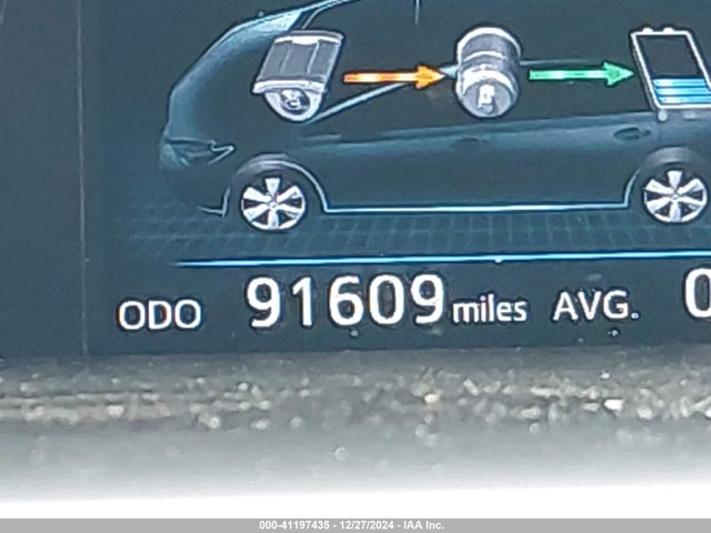 Toyota Prius V Four 2015 JTDZN3EU8FJ040397 Image 15