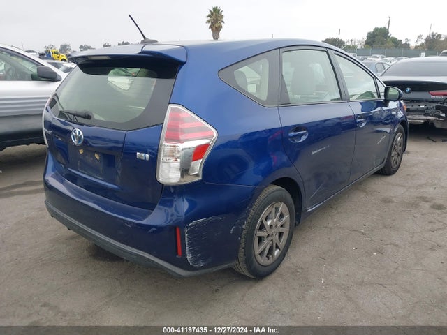 Toyota Prius V Four 2015 JTDZN3EU8FJ040397 Image 4