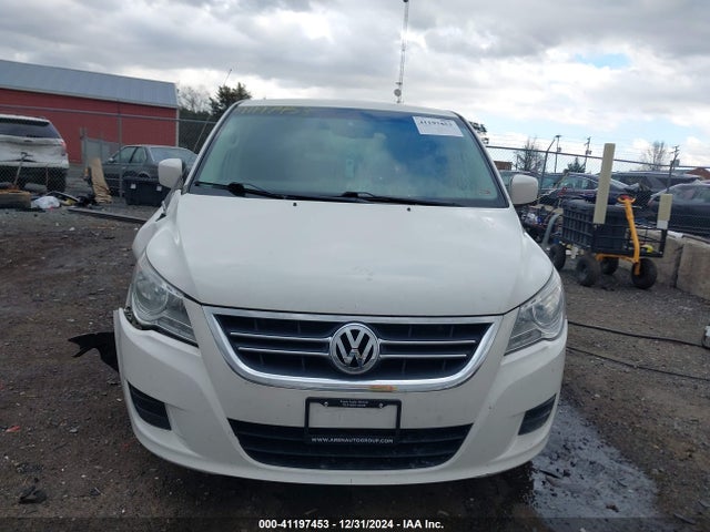41197453 :رقم المزاد ، 2V8HW34169R554575 vin ، 2009 Volkswagen Routan Se مزاد بيع