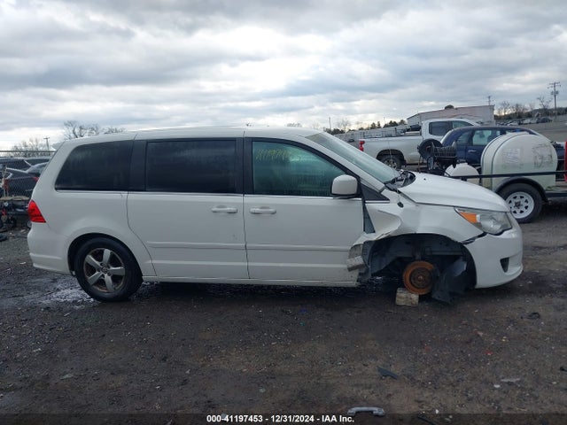 41197453 :رقم المزاد ، 2V8HW34169R554575 vin ، 2009 Volkswagen Routan Se مزاد بيع