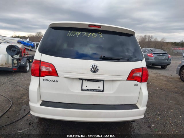 41197453 :رقم المزاد ، 2V8HW34169R554575 vin ، 2009 Volkswagen Routan Se مزاد بيع