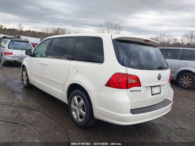 41197453 :رقم المزاد ، 2V8HW34169R554575 vin ، 2009 Volkswagen Routan Se مزاد بيع