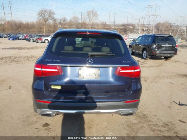 WDC0G4KBXKF637134 Mercedes-Benz Glc 300 4matic