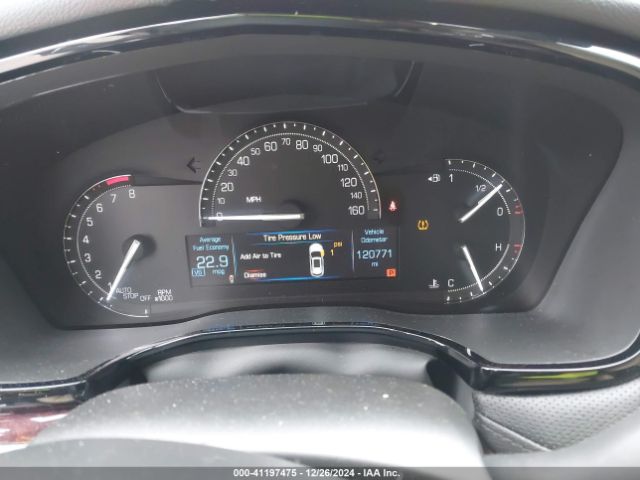 1GYKNCRS7JZ138187 Cadillac XT5 LUXURY