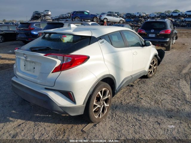 NMTKHMBX3JR017262 Toyota C-HR XLE