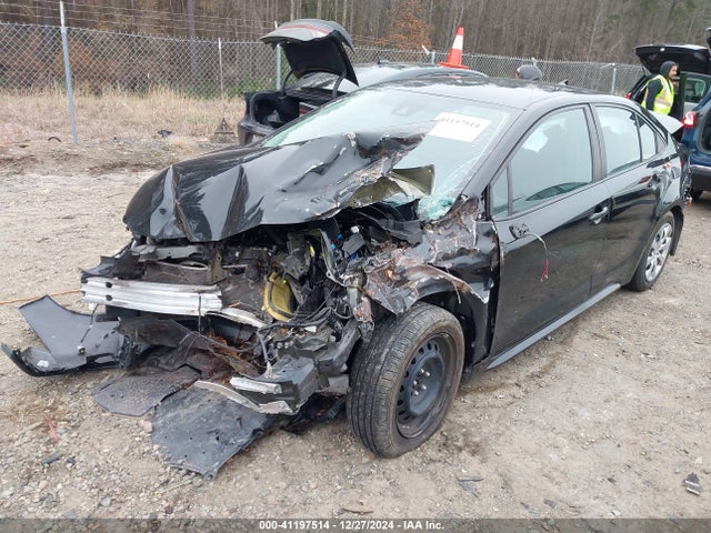Toyota COROLLA LE 2021 5YFEPMAE9MP202608 Image 2