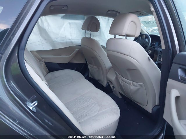 Hyundai SONATA SE 2017 5NPE24AF4HH563559 Image 8