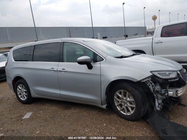 Chrysler Pacifica Touring L 2023 2C4RC1BG1PR571785 Image 13