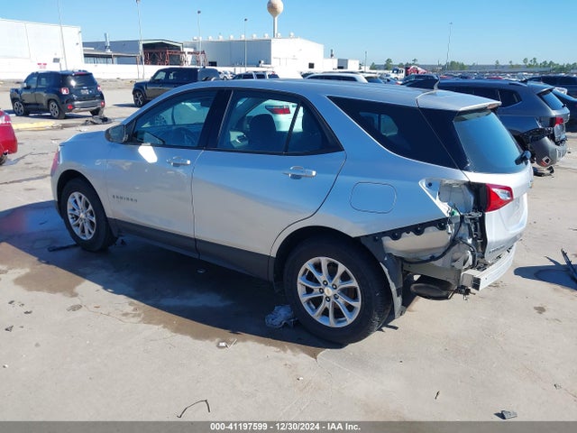 Chevrolet EQUINOX LS 2019 3GNAXHEV9KS606385 Image 3